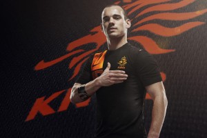 kaiyun体育app-7成进球靠一人？曼城3-1逆转黑马，哈兰德梅开二度10轮轰13球，曼城引援哈兰德