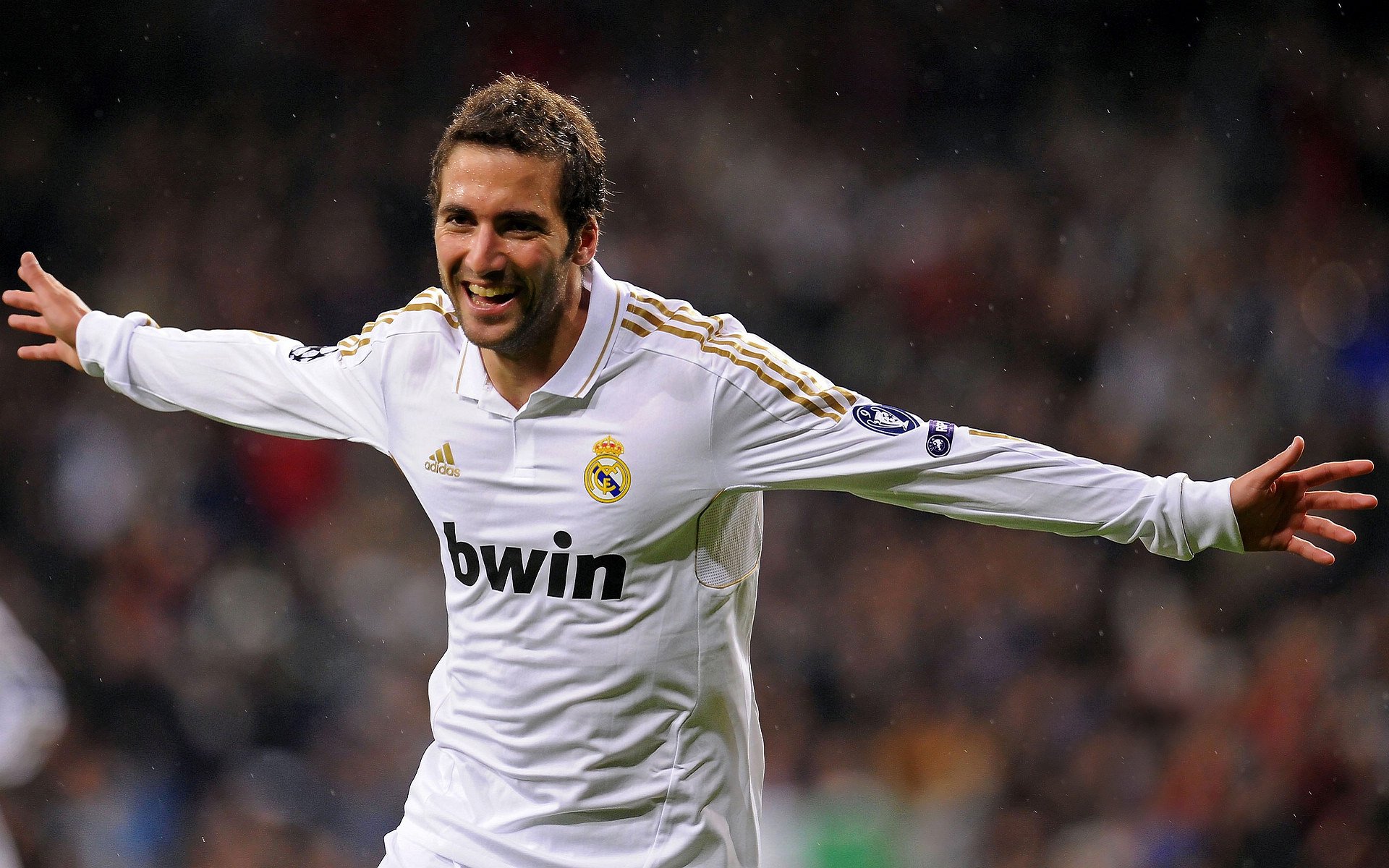 西甲：巴塞罗那连续两场零封，防线稳固，巴塞罗那队